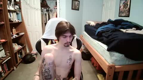 Snapshot of str8whiteboy21 chatting on March 2, 3:31 pm str8whiteboy21 online show from March 2, 3:31 pm