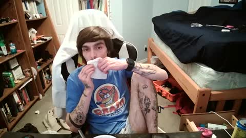 Snapshot of str8whiteboy21 chatting on March 7, 6:57 am str8whiteboy21 online show from March 7, 6:57 am