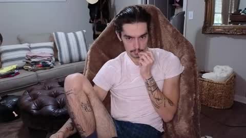 Snapshot of str8whiteboy21 chatting on September 28, 3:54 pm str8whiteboy21 online show from September 28, 3:54 pm