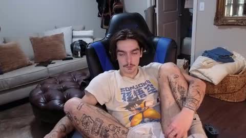 Snapshot of str8whiteboy21 chatting on September 15, 7:59 pm str8whiteboy21 online show from September 15, 7:59 pm