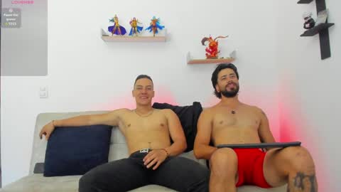 straight__friends online show from April 3, 2:25 pm