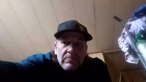 straighttoy online show from December 22, 4:26 pm