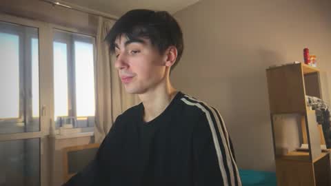 Ray online show from February 15, 3:20 pm