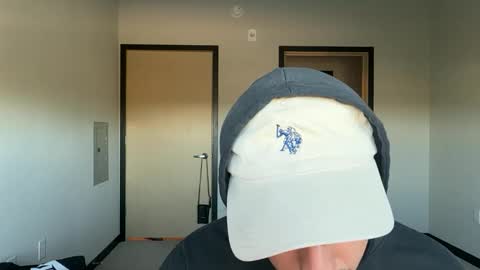 sexmenyoutnng online show from October 9, 1:38 pm