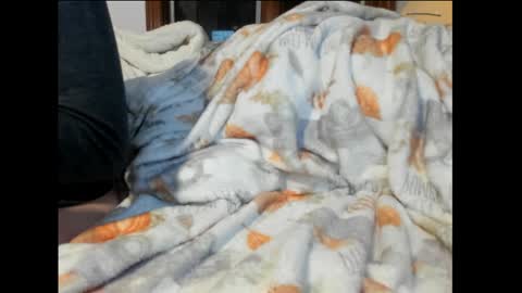 strawboy300 online show from January 3, 3:27 am