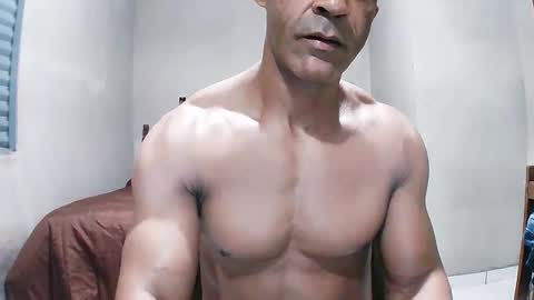 strongdaddyfantastic online show from April 6, 4:46 am