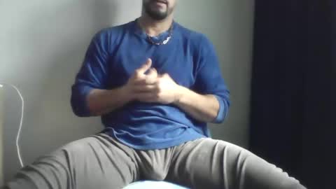 Snapshot of studdotcom chatting on January 24, 8:55 am Ero online show from January 24, 8:55 am