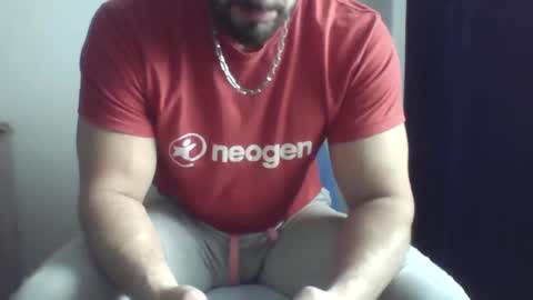 Snapshot of studdotcom chatting on February 21, 8:50 am Ero online show from February 21, 8:50 am