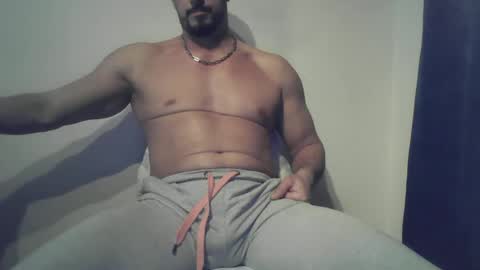 Snapshot of studdotcom chatting on March 11, 7:47 pm Ero online show from March 11, 7:47 pm