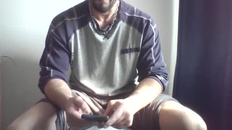 Snapshot of studdotcom chatting on February 25, 8:36 am Ero online show from February 25, 8:36 am