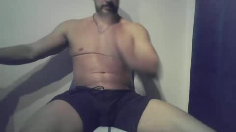 Snapshot of studdotcom chatting on February 5, 8:14 pm Ero online show from February 5, 8:14 pm