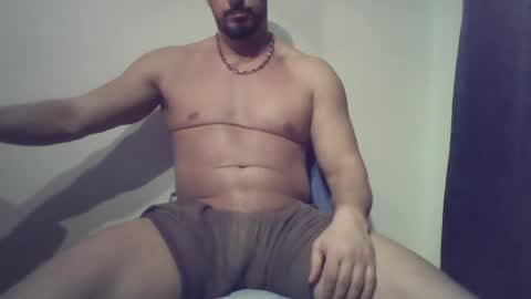 Snapshot of studdotcom chatting on February 24, 7:41 pm Ero online show from February 24, 7:41 pm