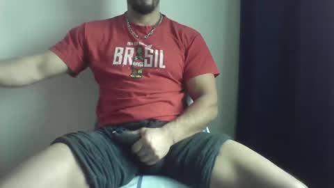 Snapshot of studdotcom chatting on February 2, 9:30 am Ero online show from February 2, 9:30 am