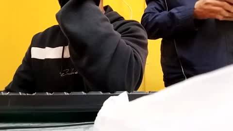 suaber_ online show from October 30, 3:57 pm