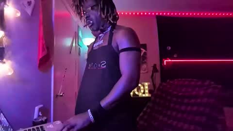 Hot Chocolate online show from April 30, 7:59 am