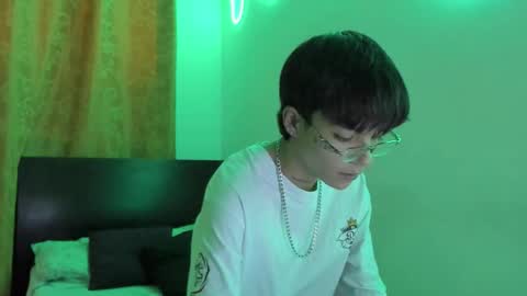 nico online show from January 17, 7:49 pm