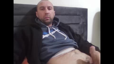 Snapshot of super42835015 chatting on February 18, 7:32 pm super42835015 online show from February 18, 7:32 pm