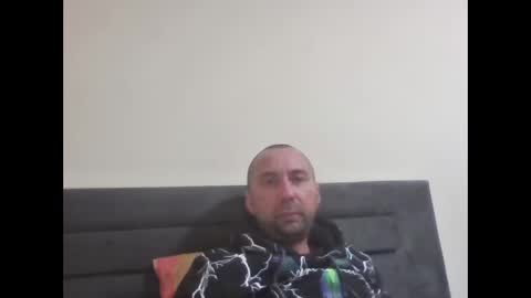 super42835015 online show from November 18, 6:22 pm