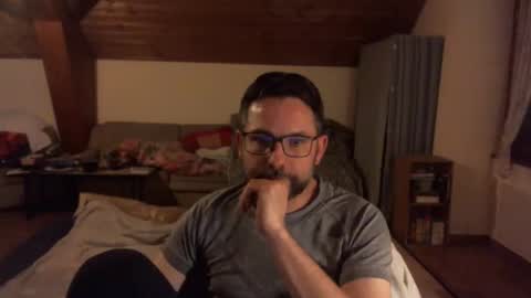 supersquirrel81 online show from November 20, 8:29 pm