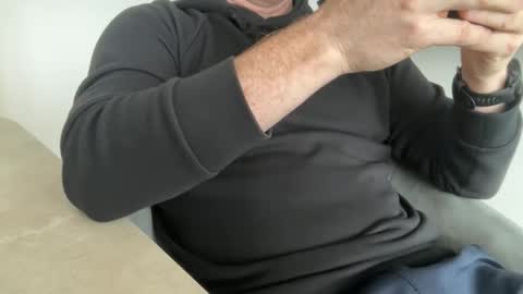 surfstar81 online show from November 10, 8:19 am