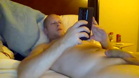 Snapshot of sweetg233 chatting on September 27, 5:33 pm sweetg233 online show from September 27, 5:33 pm