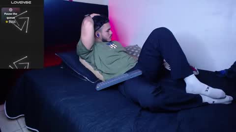 Jei  online show from February 11, 3:39 pm