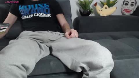 SwetLittleBoy4u online show from February 13, 12:54 pm