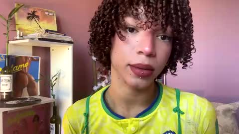 Snapshot of swettcabol chatting on January 27, 4:54 pm swettcabol online show from January 27, 4:54 pm