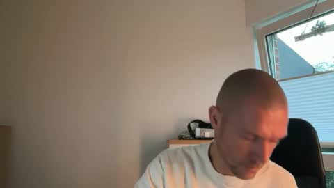 sx1904 online show from October 17, 4:22 pm