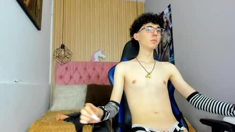 Syriussz online show from February 12, 8:26 pm