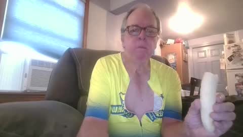 tacrunner66_ online show from September 18, 2:41 pm