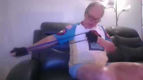 tacrunner66_ online show from September 10, 2:05 pm