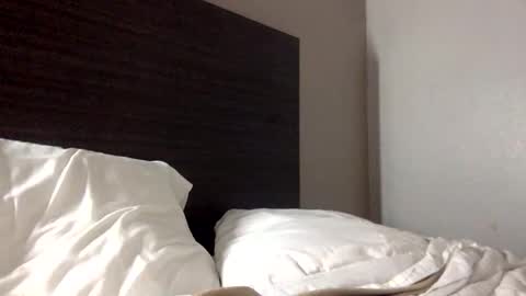 Taejhon online show from April 16, 3:01 pm