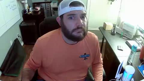 TaintNuzzler online show from November 9, 7:01 am