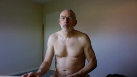 Jack Pierrot online show from April 7, 6:13 am