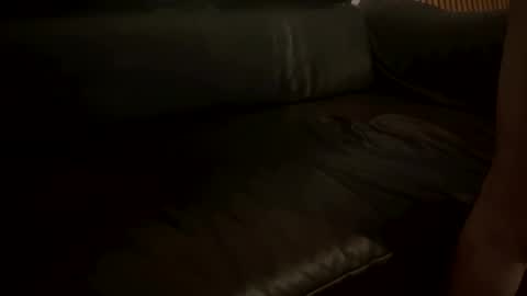 tall_shy_kitty online show from April 8, 3:18 am