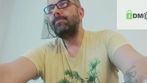 Aligator online show from December 19, 8:24 am