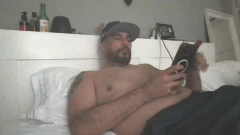 Snapshot of talllatino310 chatting on March 2, 6:24 pm talllatino310 online show from March 2, 6:24 pm