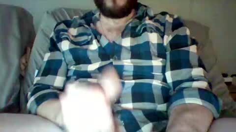 Help Me Edge online show from December 13, 8:58 pm