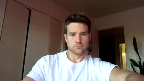 Dr. Love online show from October 6, 1:05 pm