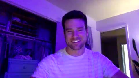 Dr. Love online show from February 12, 1:52 am