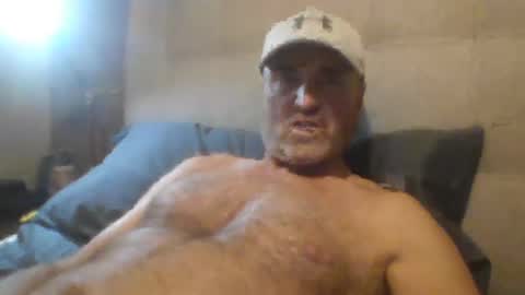 Snapshot of tarzeny77 chatting on September 13, 5:47 pm tarzeny77 online show from September 13, 5:47 pm