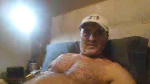 Snapshot of tarzeny77 chatting on September 17, 12:33 am tarzeny77 online show from September 17, 12:33 am