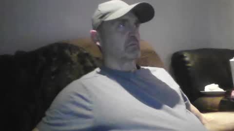 Snapshot of tarzeny77 chatting on February 5, 12:53 am tarzeny77 online show from February 5, 12:53 am