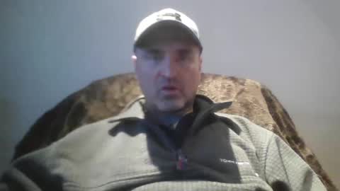 Snapshot of tarzeny77 chatting on February 11, 10:18 pm tarzeny77 online show from February 11, 10:18 pm
