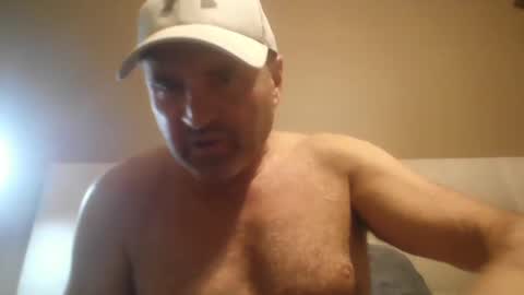 Snapshot of tarzeny77 chatting on October 6, 11:20 pm tarzeny77 online show from October 6, 11:20 pm