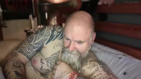 Tattooeddilf 01 online show from December 14, 2:51 am