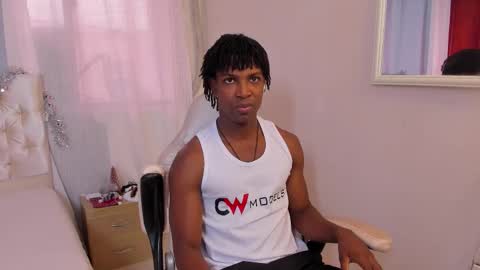 tau_montes online show from December 1, 4:32 pm