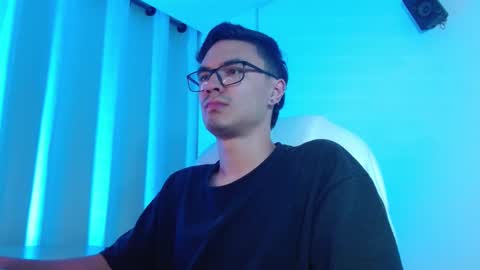 taurus4k online show from November 18, 7:56 am