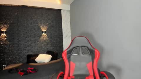  T A U R U S  online show from January 17, 10:18 am